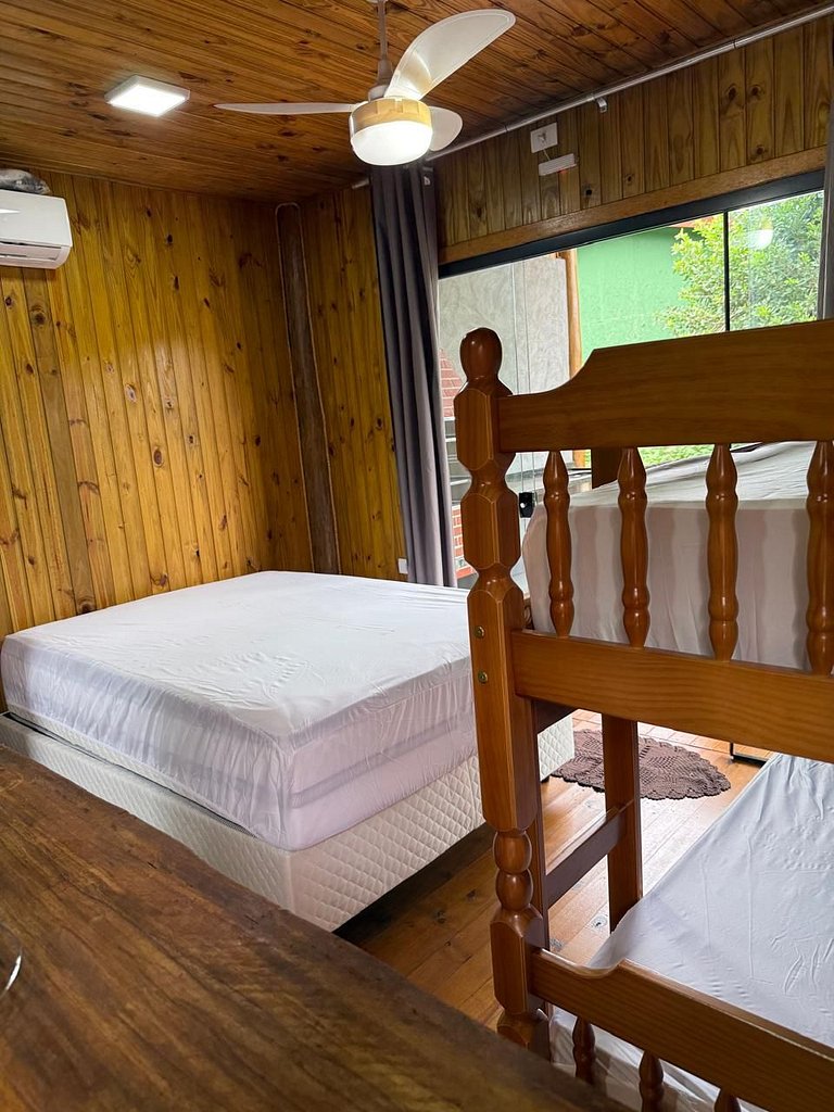 Chalé Pé na Areia 01