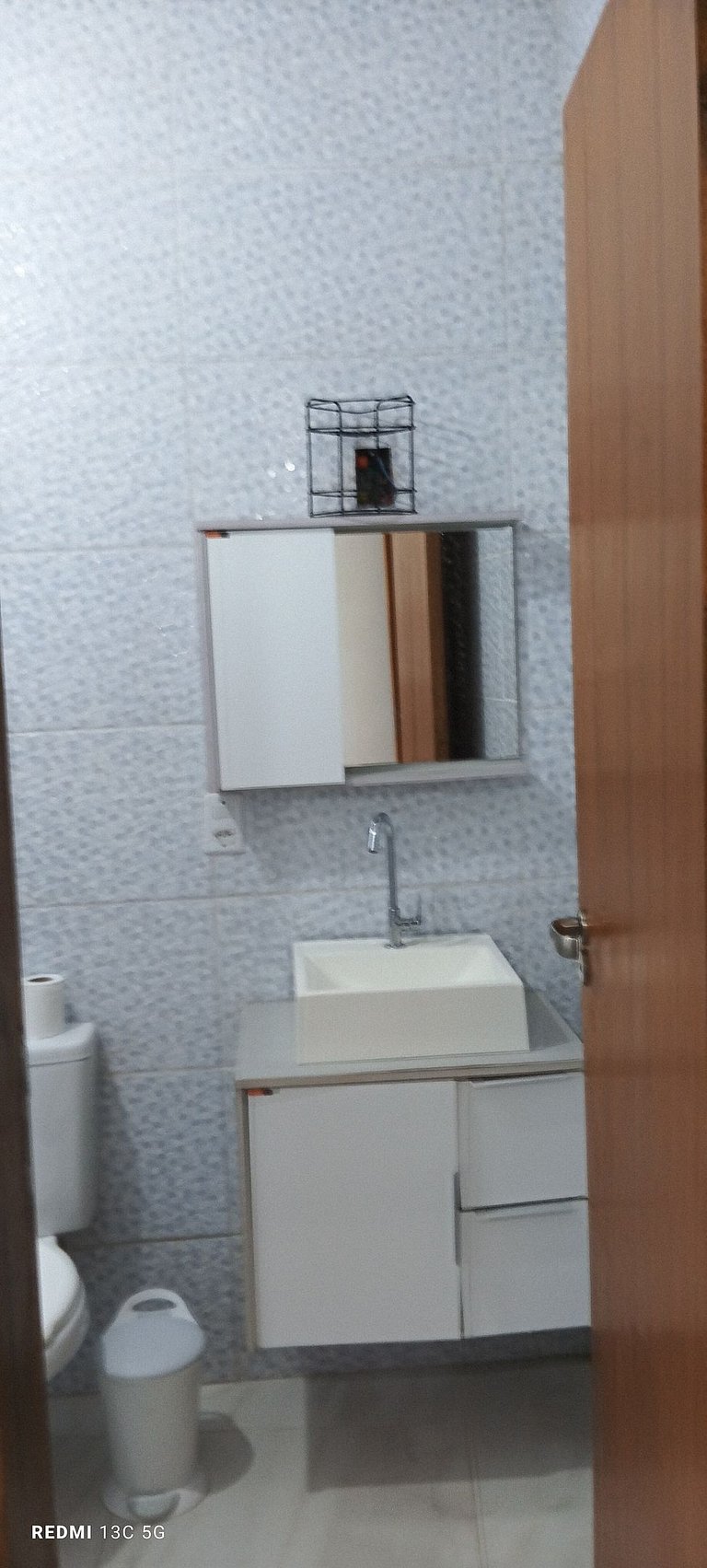 849 Casa com piscina pé na areia