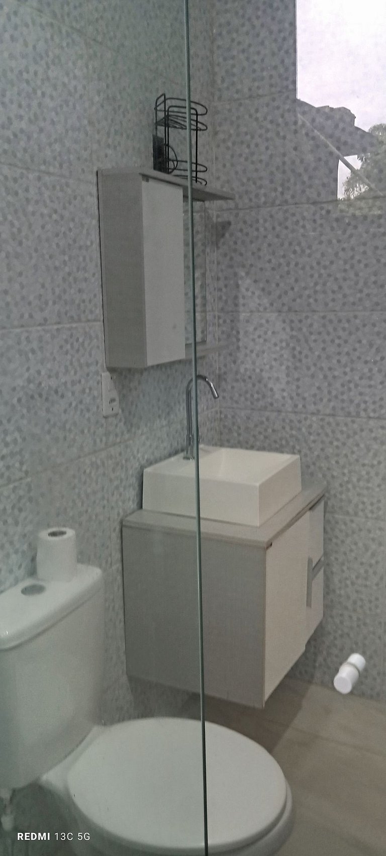 849 Casa com piscina pé na areia