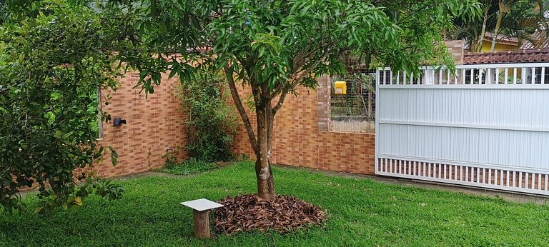 085 - Casa Salmão - Praia do Estaleiro