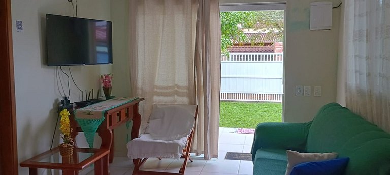 085 - Casa Salmão - Praia do Estaleiro