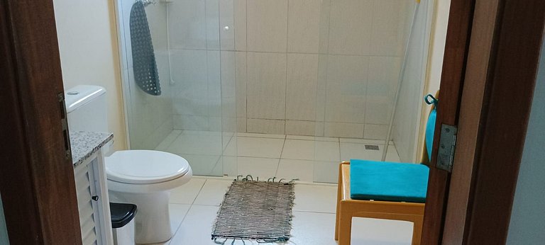 085 - Casa Salmão - Praia do Estaleiro